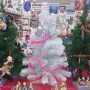 arbol-navidad-pvc-con-adornos-hello-kitty-02