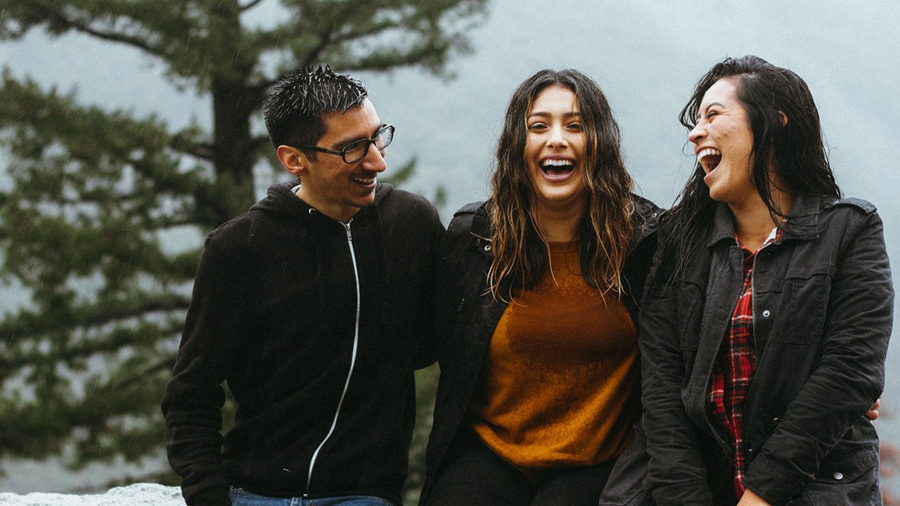 Gana dinero con tus amigos